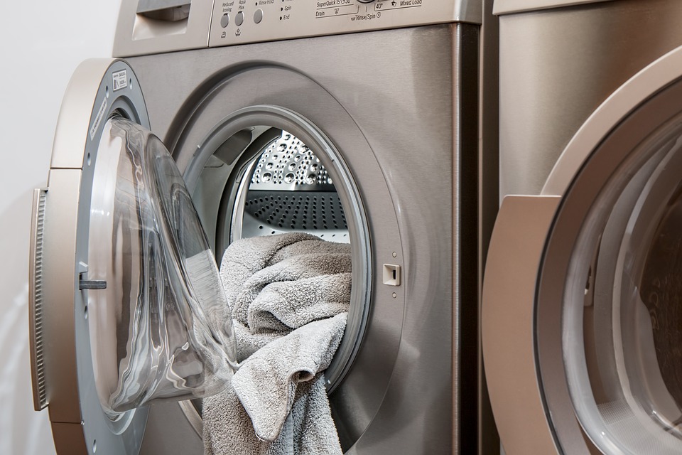 Detergente para lavadora o jabón? Conozca la mejor opción - Fábrica de  detergentes DERMO