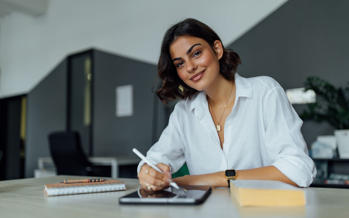 girl in office